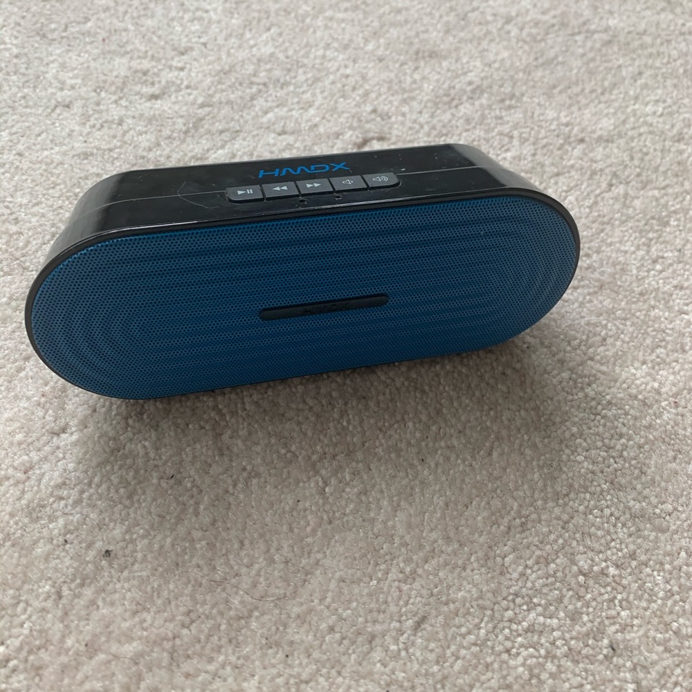 HMDX speaker